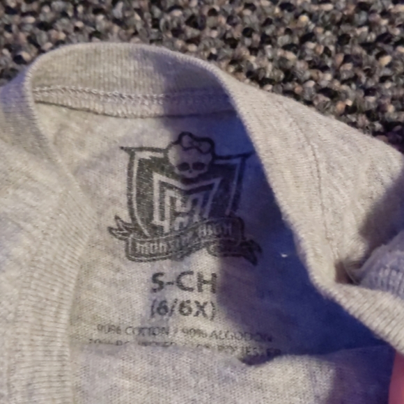 2 kids tops - Picture 7 of 8